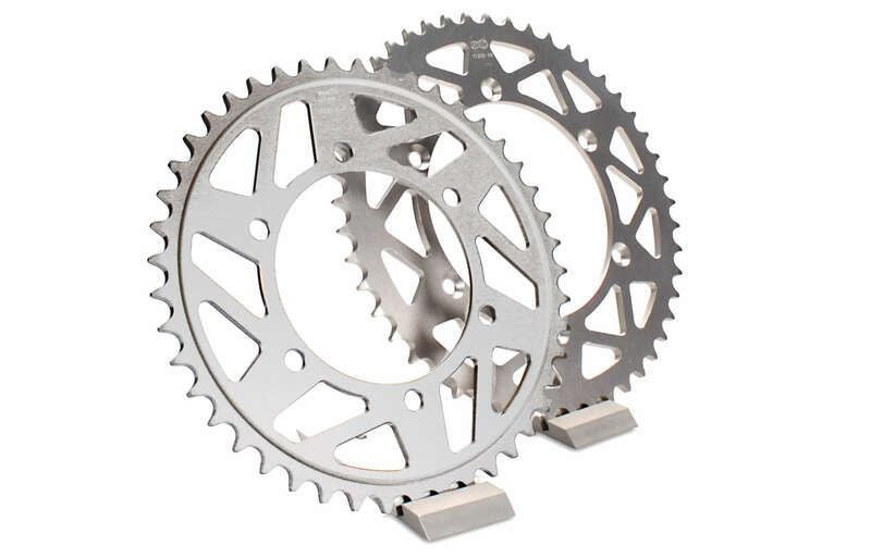 afam-aluminium-rear-sprocket-93323-520-bi-47001473-figure-1_800x800