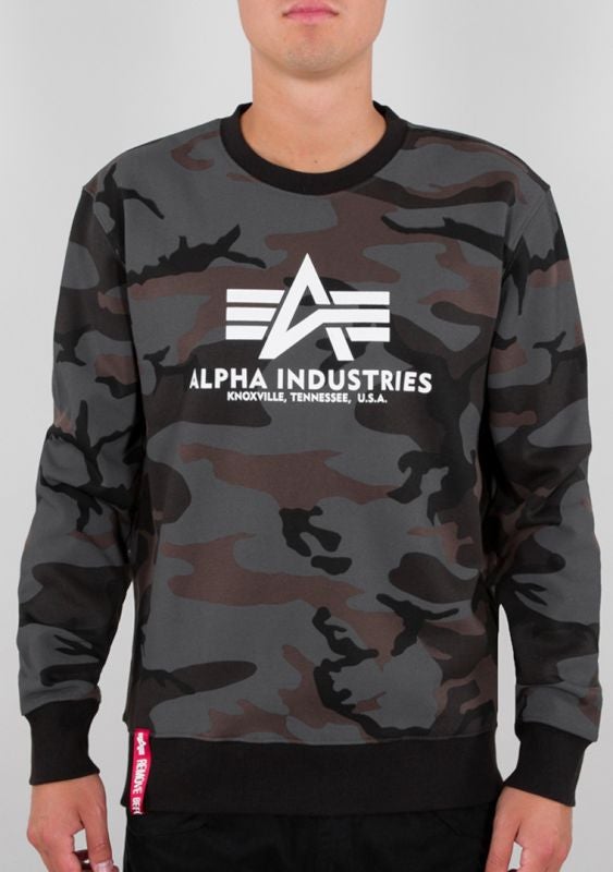 alpha-industries-basic-camo-sweatshirt-black-camouflage-xs-ai-178302c-125-xs-figure-1_800x800