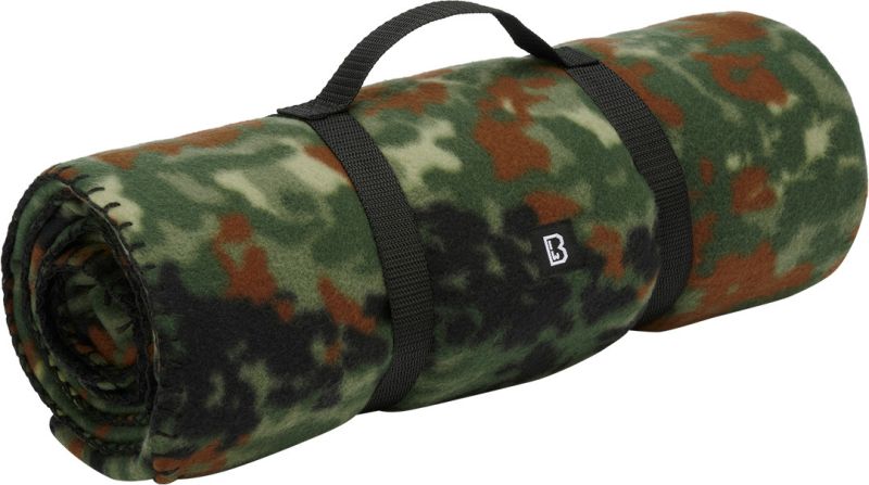 brandit-fleece-blanket-military-green-brt-7017-14-os-figure-1_800x800