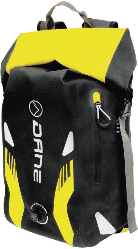 dane-ikast-2-motorcycle-backpack-dan-056604-figure-1_800x800