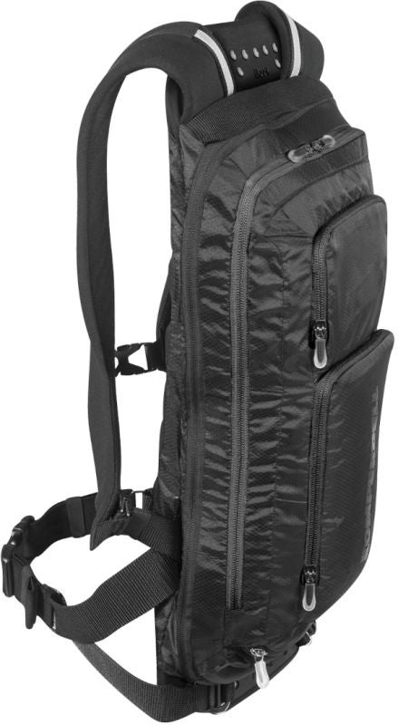 komperdell-urban-protectorpack-protector-backpack-s-kmp-6346-02-s-figure-1_800x800