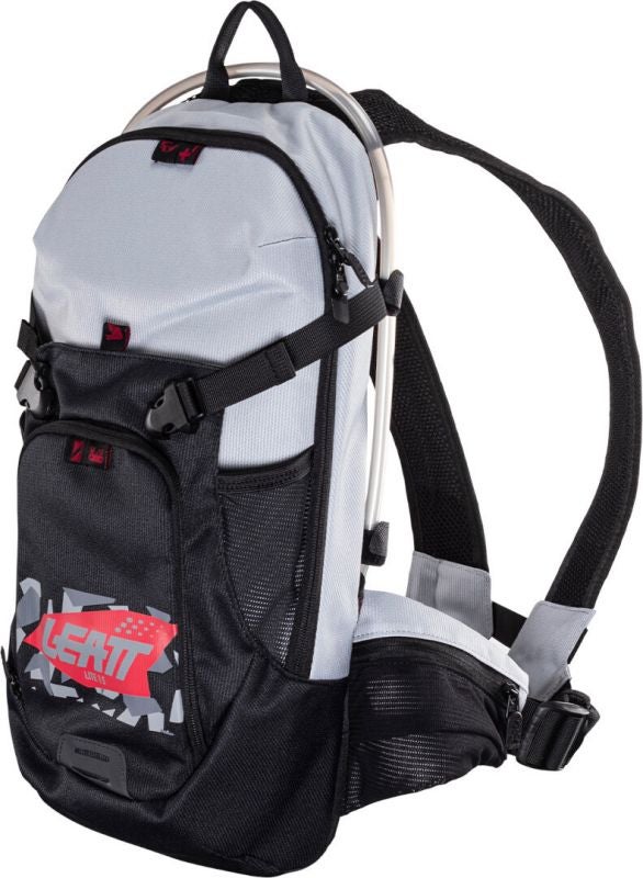leatt-1-5-hydration-moto-lite-2024-hydration-backpack-lae-dl6503-039-0-figure-1_800x800
