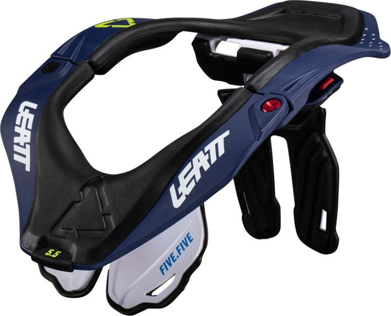 leatt-5-5-v24-neck-brace-blue-black-s-m-lae-dl2111-043-sm-figure-1_800x800