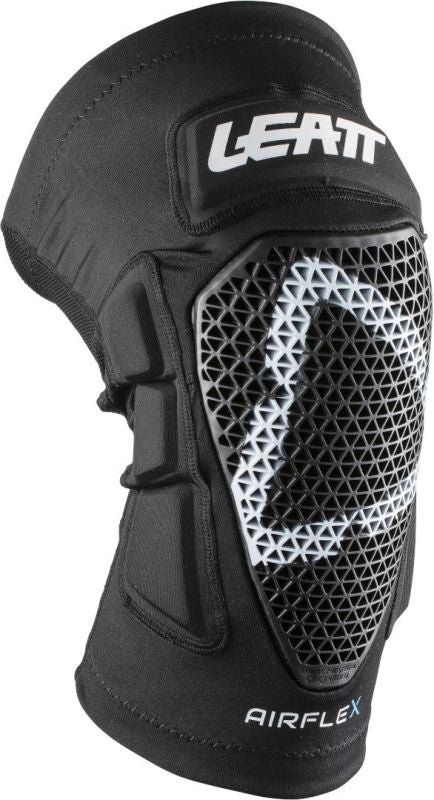 leatt-airflex-pro-knee-protectors-black-m-lae-dl2600-003-m-figure-1_800x800