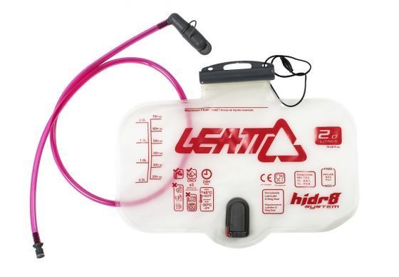 leatt-flat-cleantech-horizontal-2l-bladder-lae-d9986-7018210120-figure-1_800x800