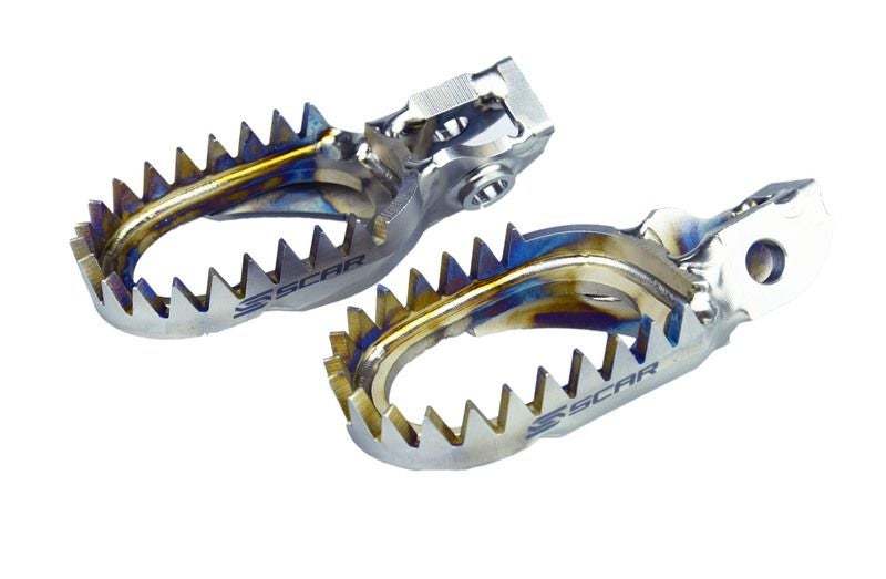 scar-anti-mud-footpegs-titanium-bi-41900005-figure-1_800x800