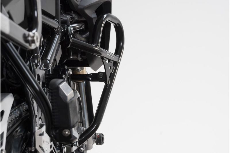 sw-motech-crash-bar-black-bmw-f-650-700-800-gs-sw-sbl-07-556-10001-b-figure-1_800x800
