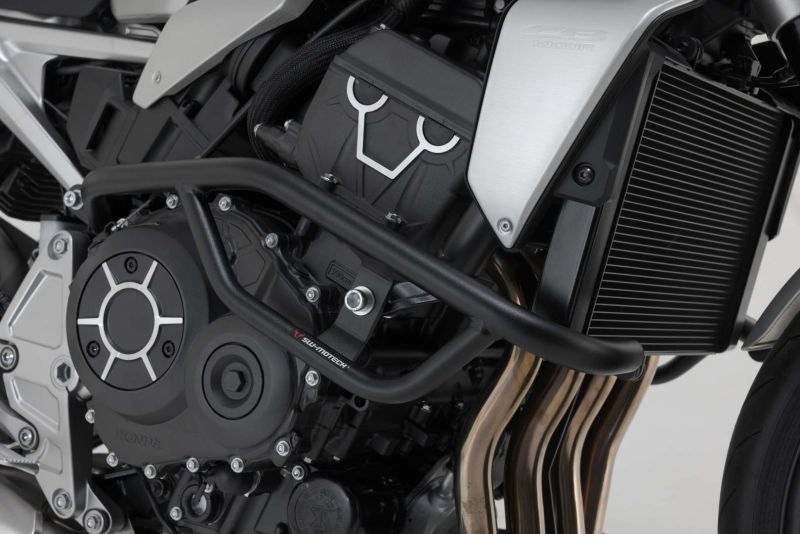 sw-motech-crash-bar-black-honda-cb1000r-18-sw-sbl-01-903-10001-b-figure-1_800x800