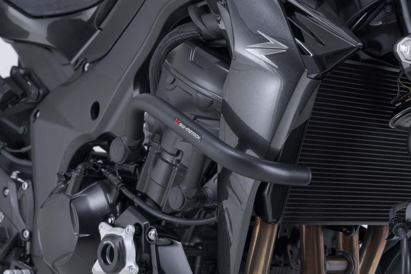 sw-motech-crash-bar-black-kawasaki-z1100-25-sw-sbl-08-065-10000-b-figure-1_800x800