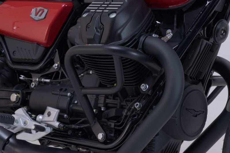 sw-motech-crash-bar-black-moto-guzzi-v7-v9-models-sw-sbl-17-847-10000-b-figure-1_800x800