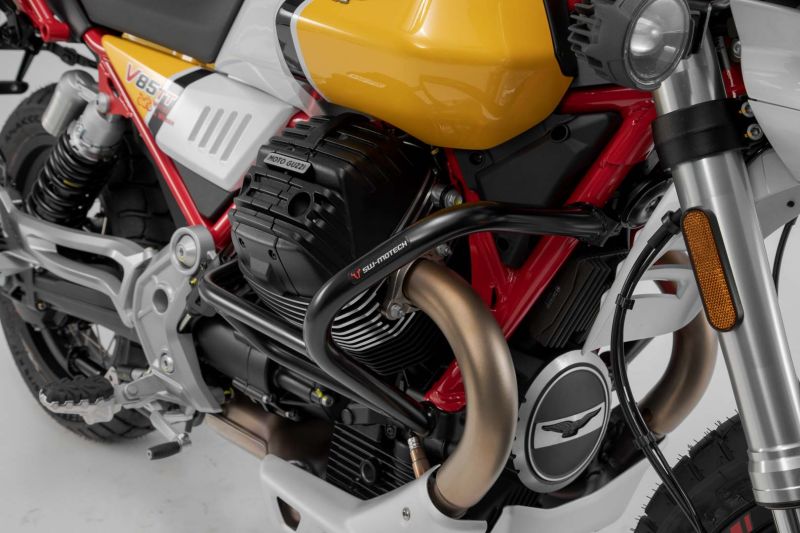 sw-motech-crash-bar-black-moto-guzzi-v85-tt-travel-strada-19-sw-sbl-17-925-10001-b-figure-1_800x800