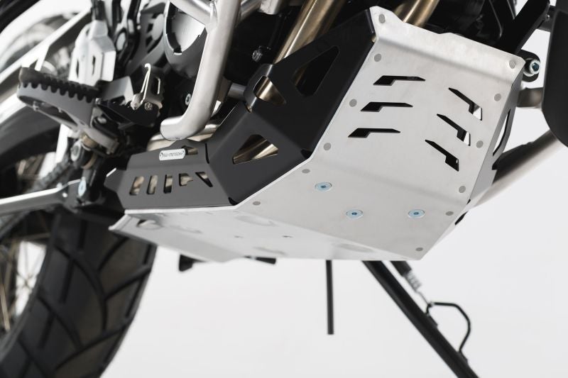 sw-motech-engine-guard-black-silver-bmw-gs-models-husqvarna-nuda-900-sw-mss-07-560-10002-s-figure-1_800x800