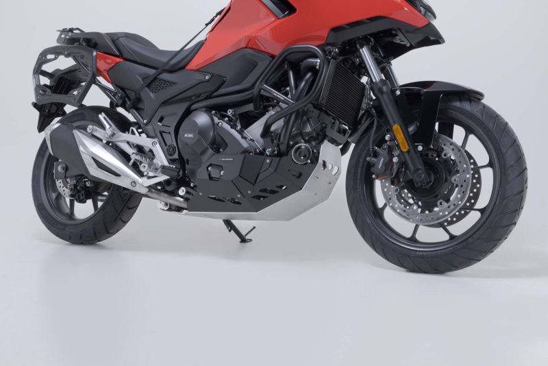 sw-motech-engine-guard-black-silver-honda-nc700-nc750-with-dct-sw-mss-01-151-10102-figure-1_800x800