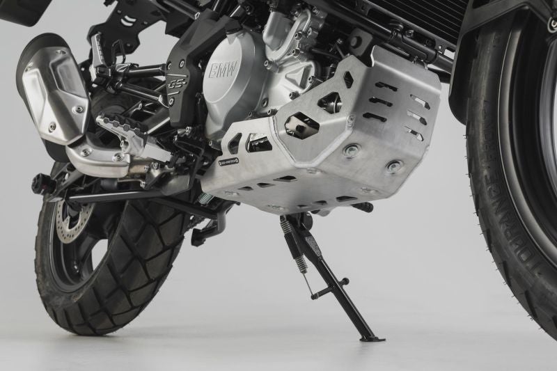 sw-motech-engine-guard-silver-bmw-g-310-gs-17-sw-mss-07-862-10000-s-figure-1_800x800