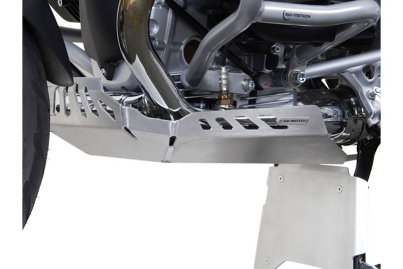 sw-motech-engine-guard-silver-bmw-r-1200-gs-04-12-adventure-08-sw-mss-07-706-10000-s-figure-1_800x800