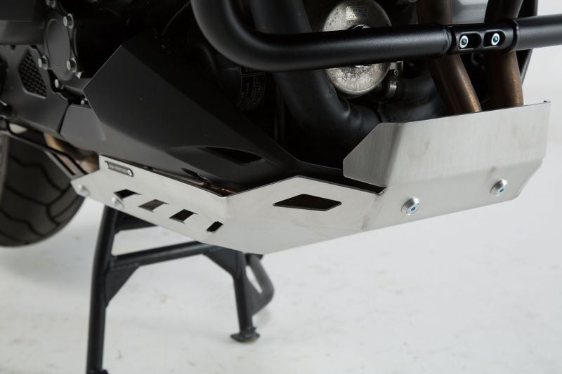 sw-motech-engine-guard-silver-honda-vfr1200x-crosstourer-11-sw-mss-01-663-10001-s-figure-1_800x800