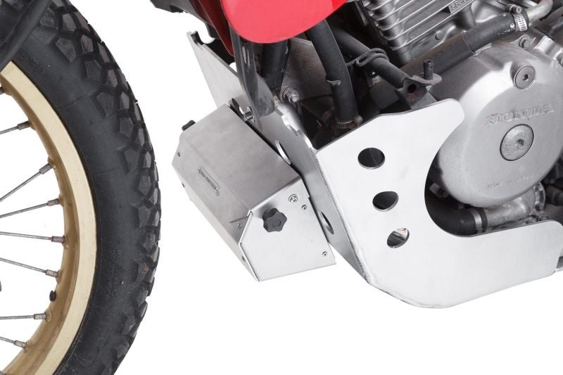 sw-motech-engine-guard-silver-honda-xl600v-transalp-87-99-sw-mss-01-016-100-figure-1_800x800