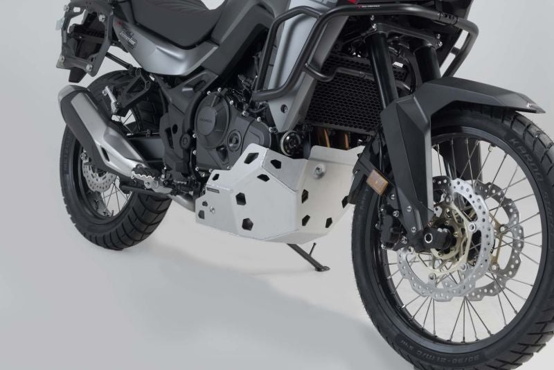 sw-motech-engine-guard-silver-honda-xl750-transalp-22-sw-mss-01-070-10001-s-figure-1_800x800