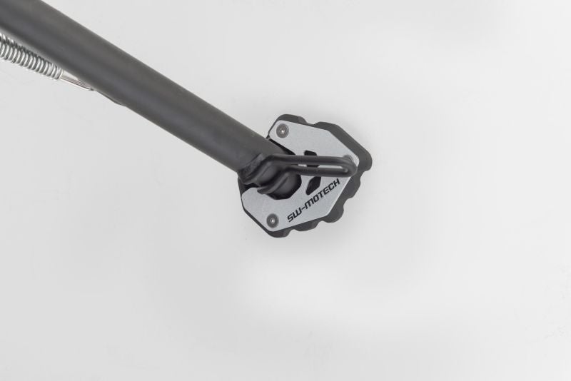 sw-motech-extension-for-side-stand-foot-black-silver-trident-660-24-800-25-sw-sts-11-842-10100-figure-1_800x800