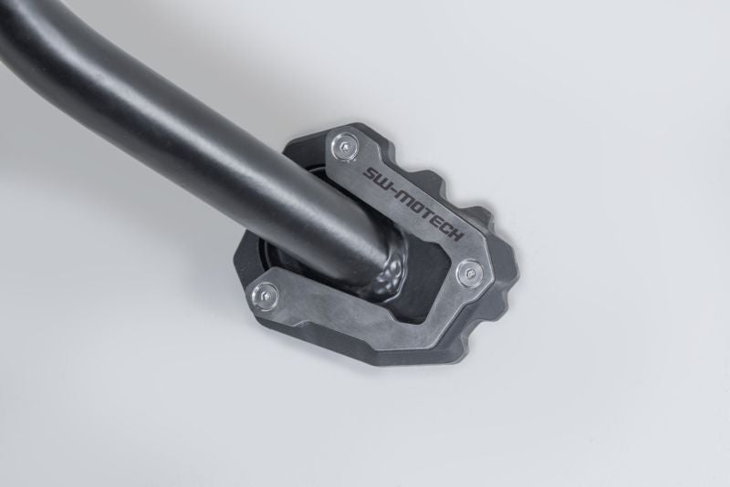 sw-motech-extension-for-side-stand-foot-black-silver-triumph-tiger-sport-660-800-24-sw-sts-11-991-10100-figure-1_800x800