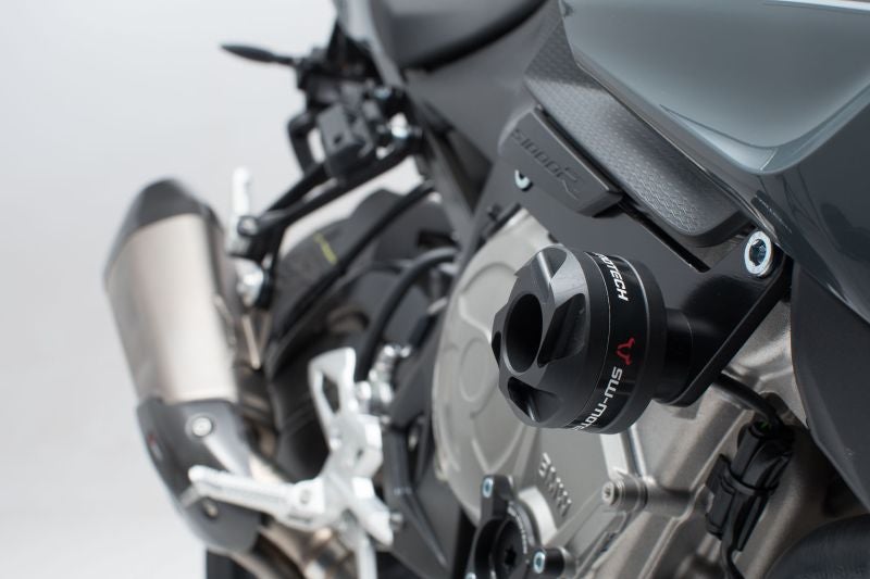 sw-motech-frame-slider-kit-black-bmw-s-1000-r-16-20-sw-stp-07-865-10000-b-figure-1_800x800