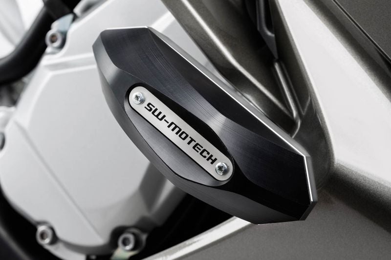 sw-motech-frame-slider-kit-black-yamaha-fjr-1300-06-15-sw-stp-06-590-10301-b-figure-1_800x800