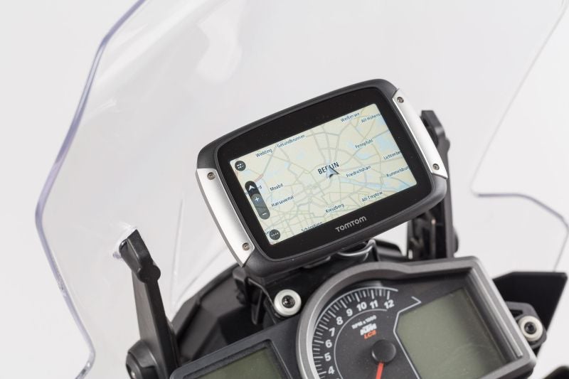 sw-motech-gps-mount-for-cockpit-black-ktm-1050-1090-1190-adventure-sw-gps-04-646-10000-b-figure-1_800x800