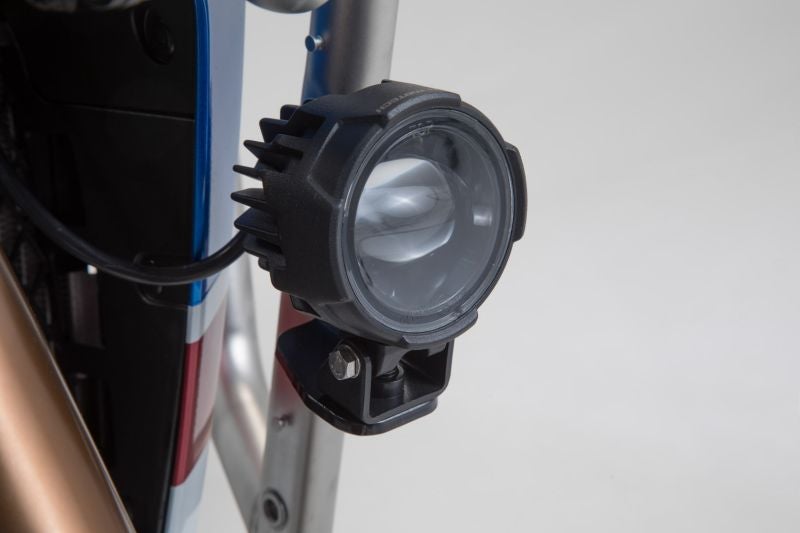 sw-motech-light-mounts-black-honda-crf1000l-adv-sports-18-sw-nsw-01-890-10000-b-figure-1_800x800